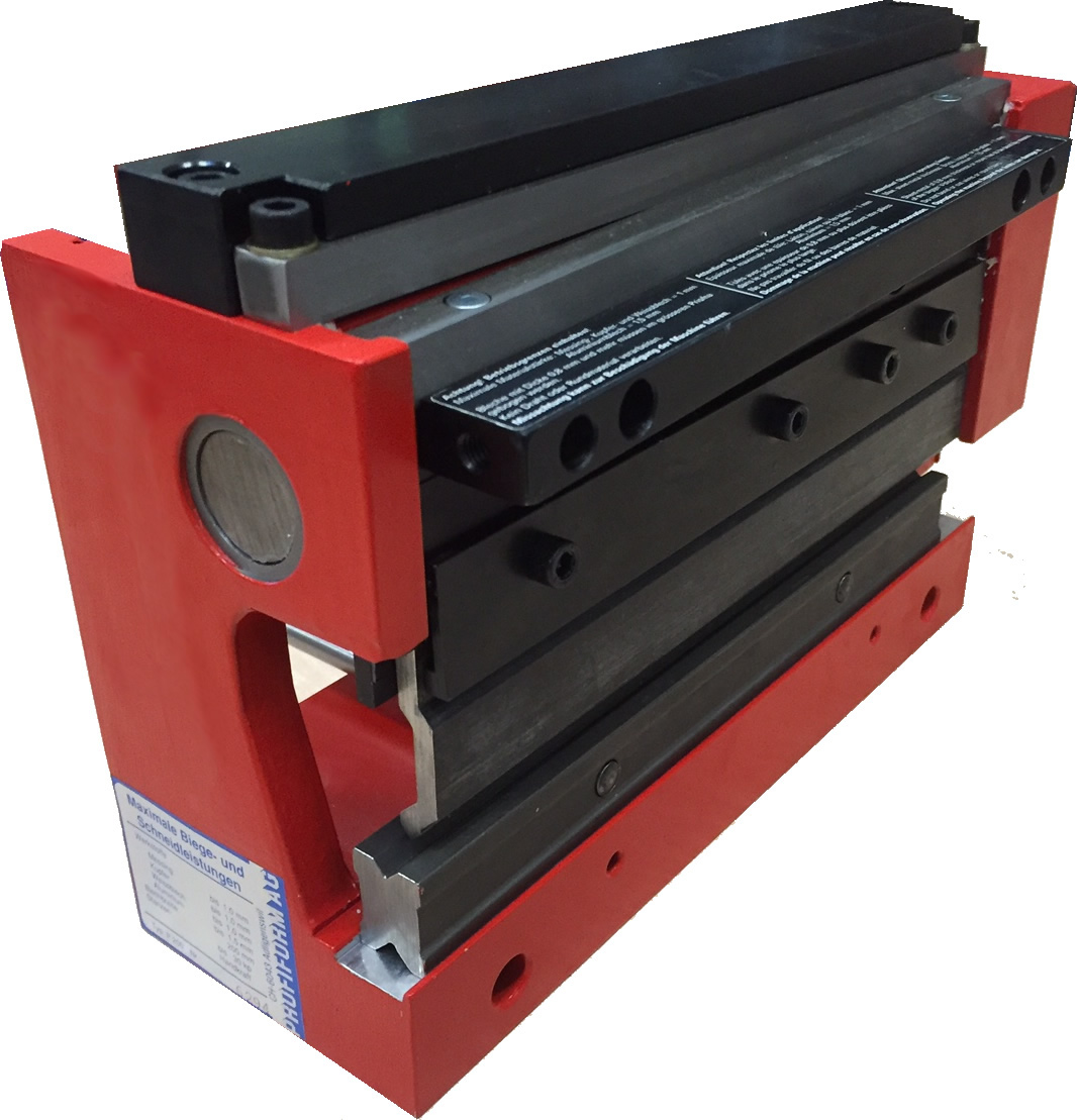 Profiform_P200_1568e21e9577a8 P200 Blechbearbeitungsmaschine vorne links